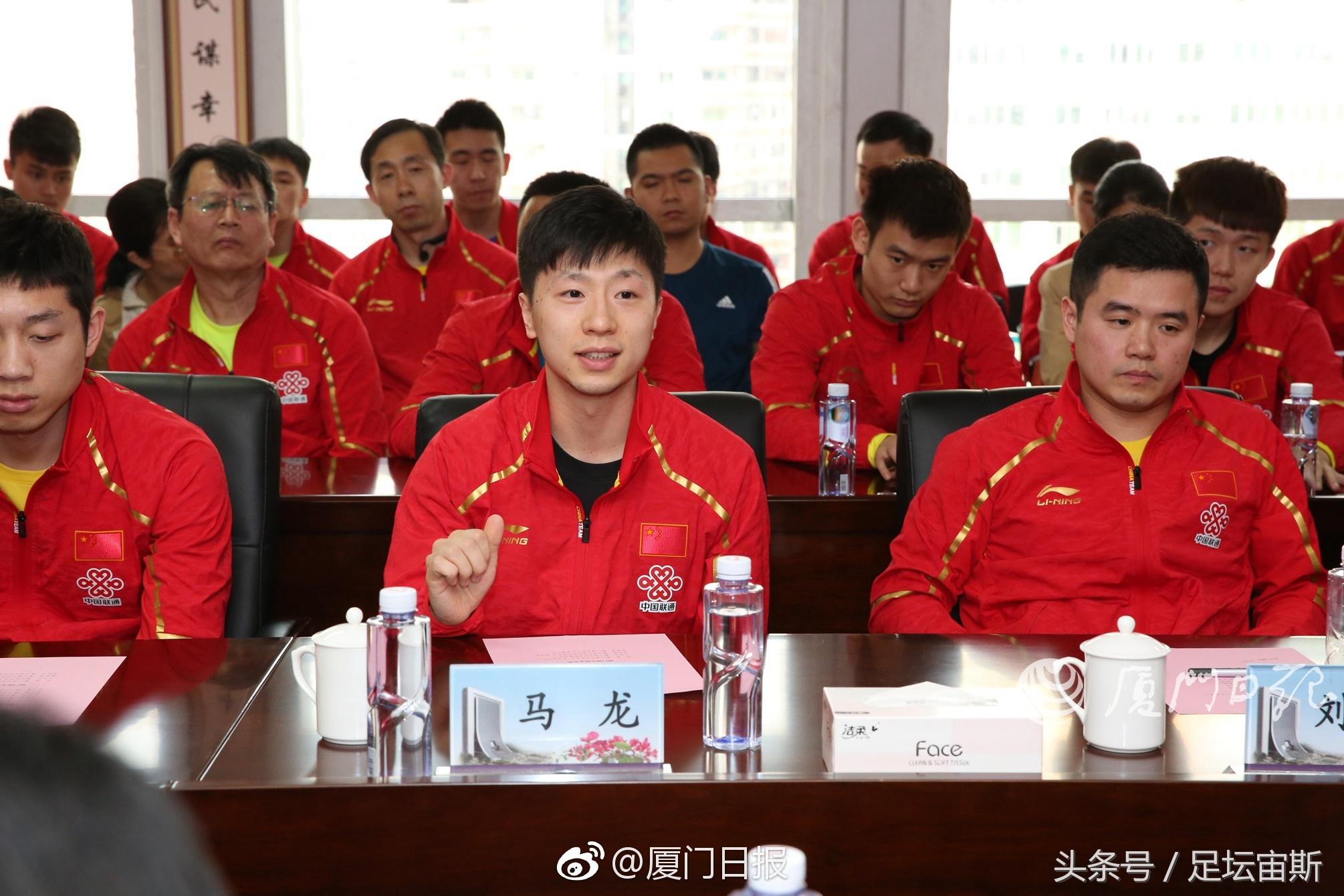陈梦看阅兵后发文